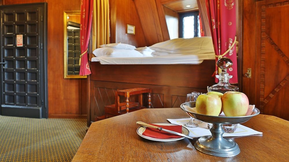 Romantic Double Room, 1 Queen Bed, Tower