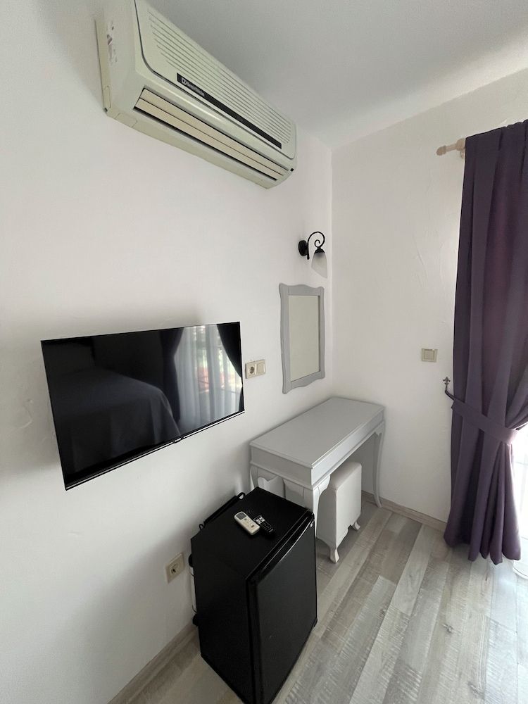 Casa De Vien Deluxe Room, 1 Queen Bed, Balcony 16