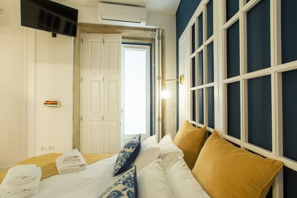 undefined Janelas de São Bento by Porto City Hosts 7