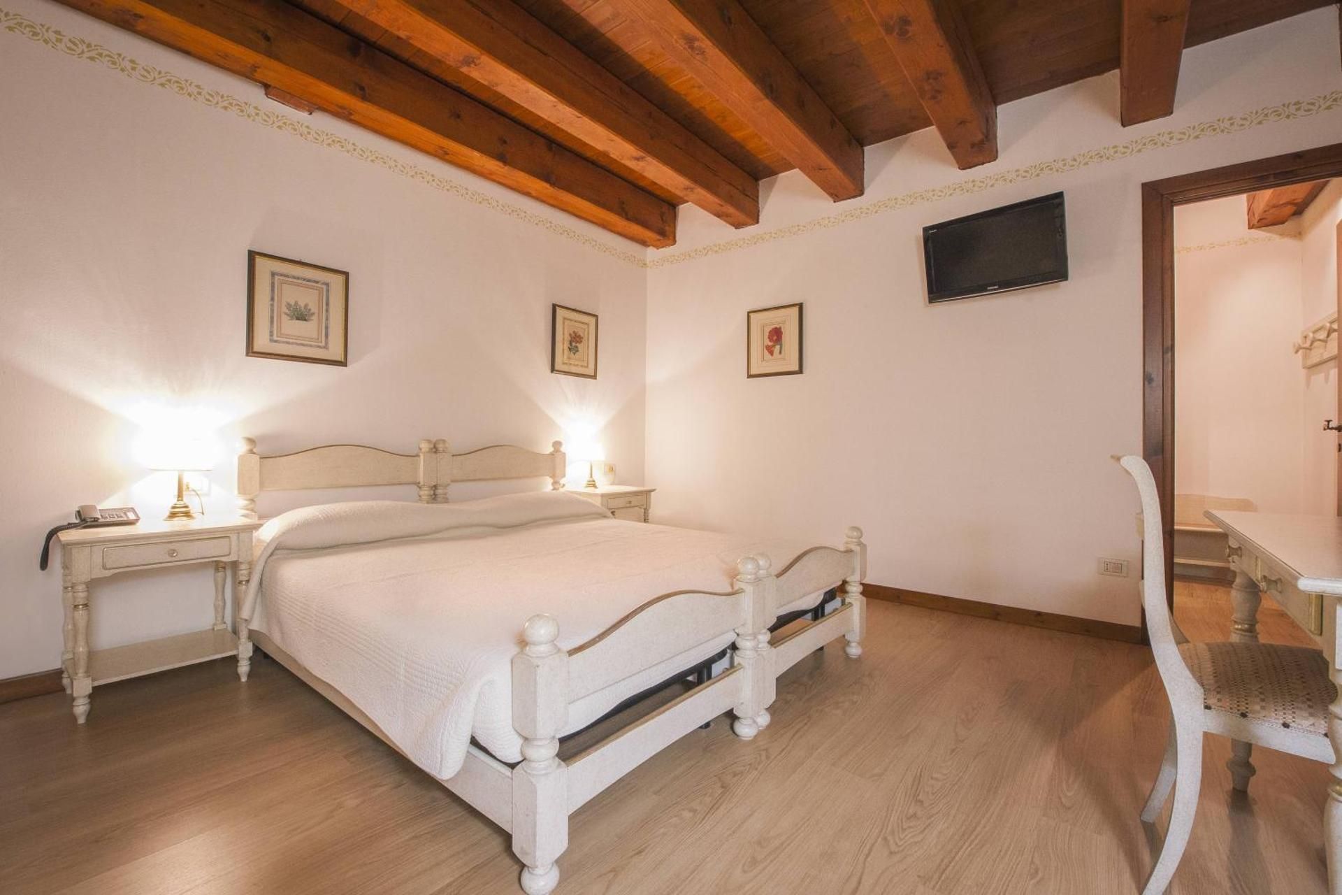 Double or Twin Room - Annex