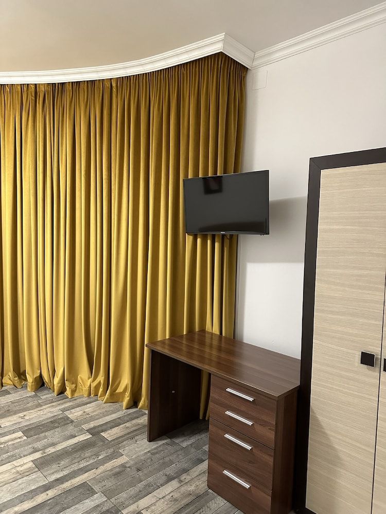 Casa Mendeleev Double Room, 1 Bedroom, Refrigerator & Microwave 9