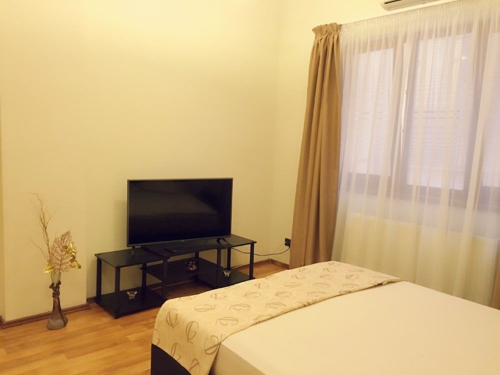 Casa Mendeleev Economy Suite 3