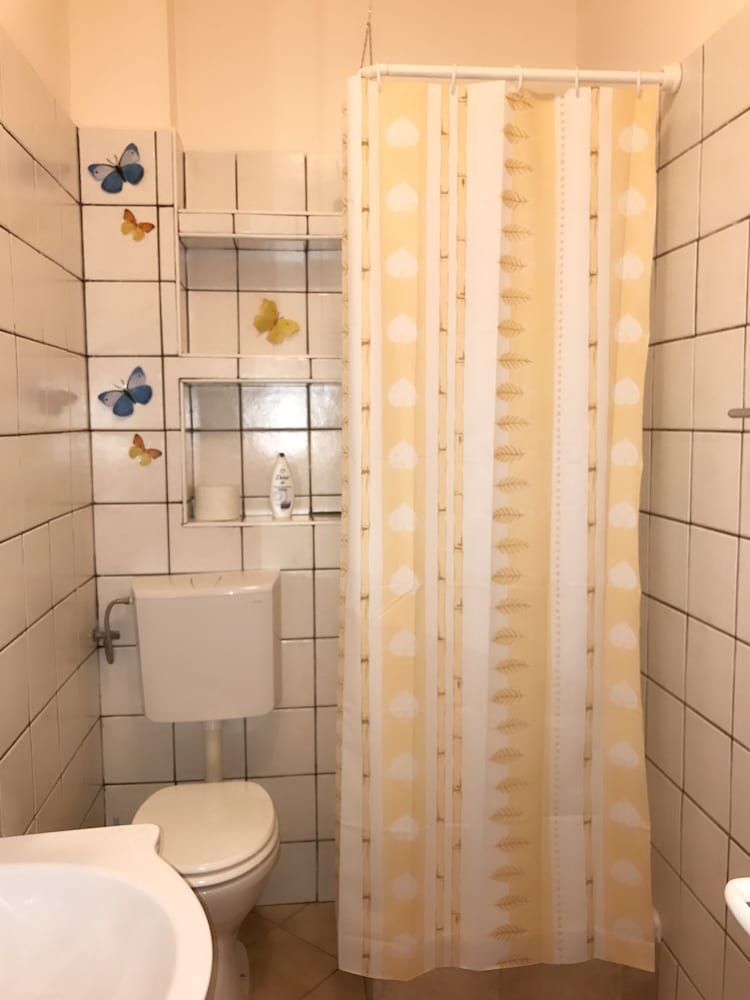 Casa Mendeleev Double Room, 1 Bedroom, Refrigerator & Microwave 14