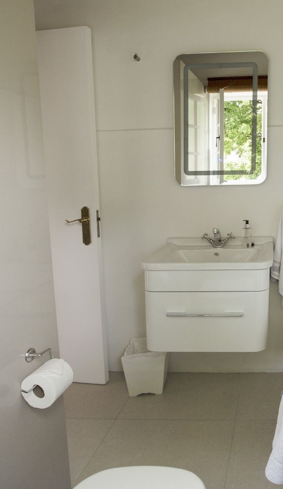 Klein Waterval Riverside Lodge Superior Double or Twin Room (Thatched) 9