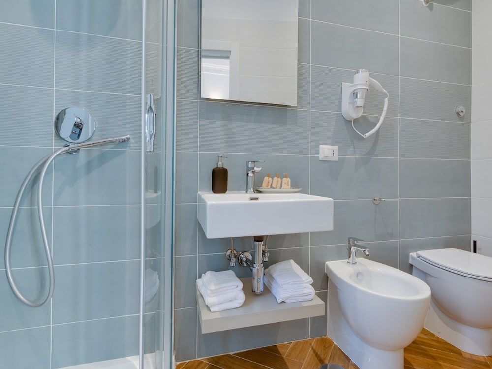 The Right Place Comfort Double or Twin Room 5