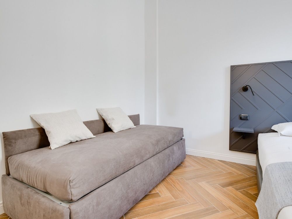 undefined The Right Place 9