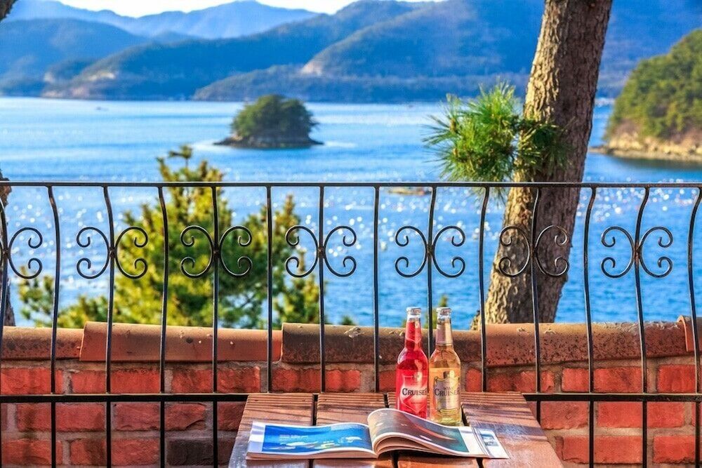 Beach castle hotel & resort Room (Beach-dong 201) 6