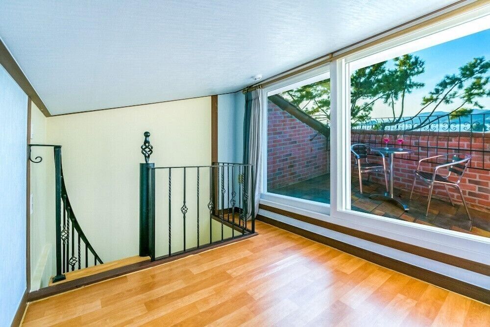 Beach castle hotel & resort Room (Beach-dong 201) 4