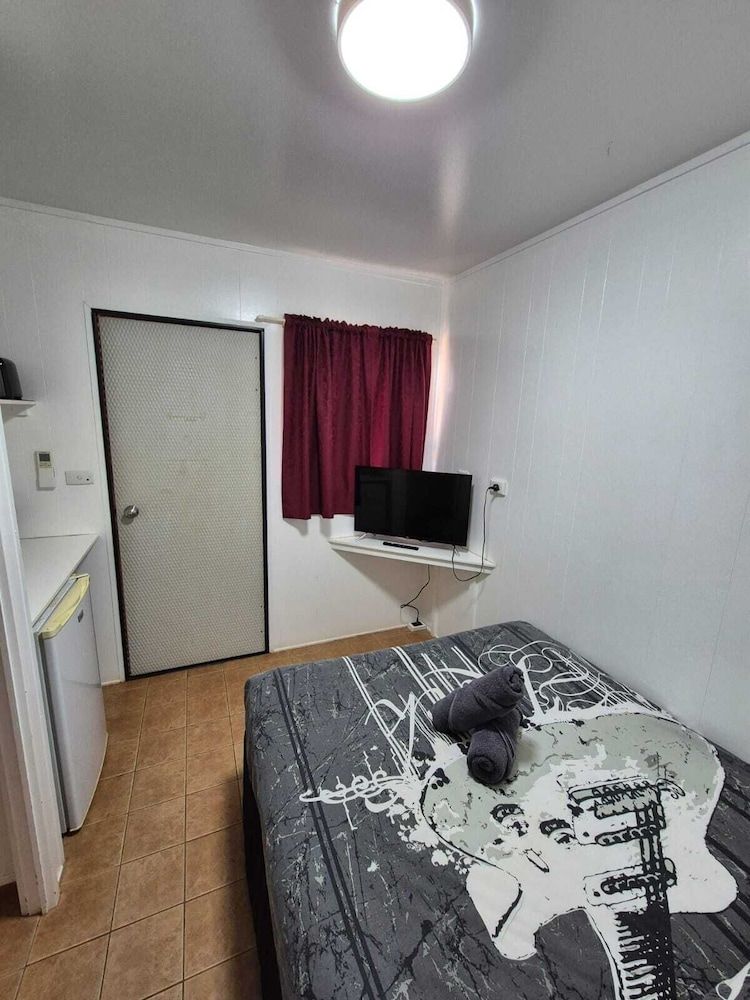 Basic Cabin