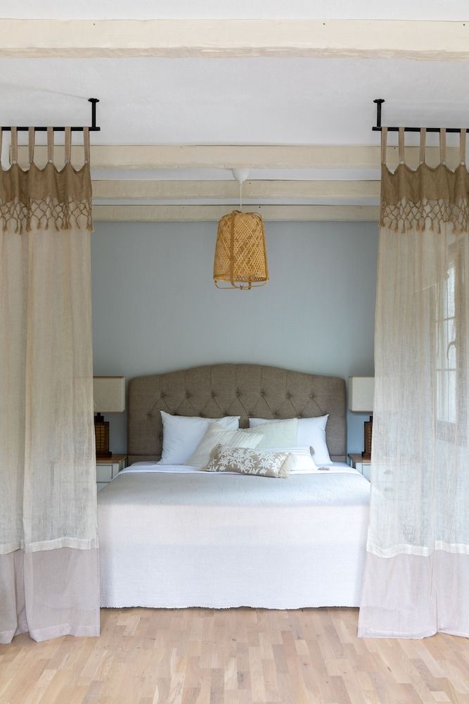 Zigo's Hotel - Special Class