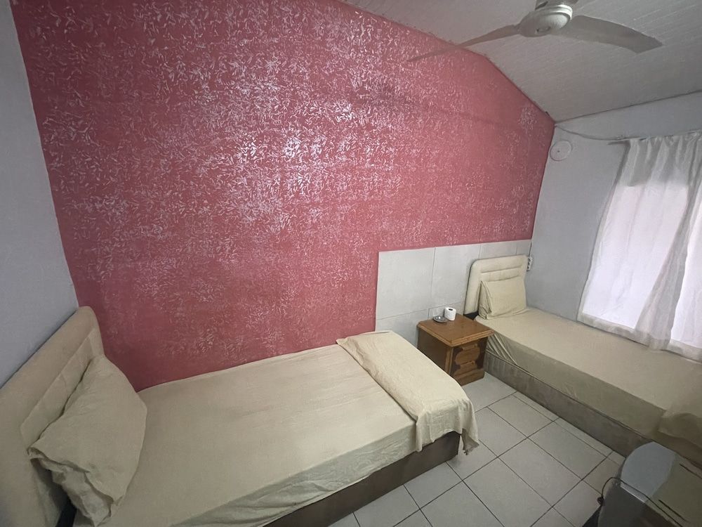 Ersoy Efe Pansiyon Standard Twin Room, Shared Bathroom 4