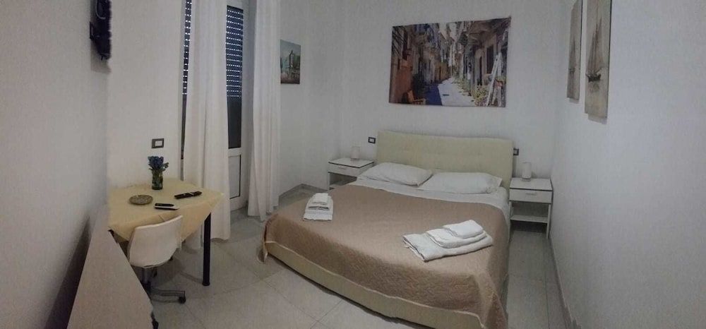 Gymnasium Comfort Double Room, Balcony