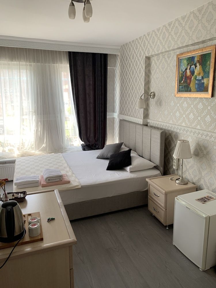 undefined antik sofia hotel