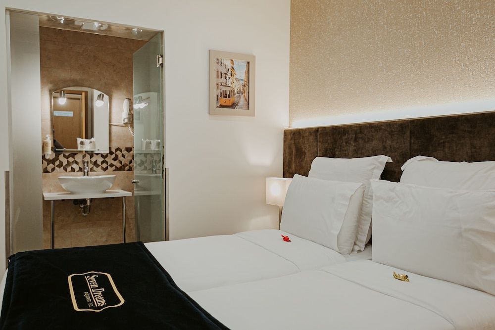 undefined Seven Dreams Suites 2