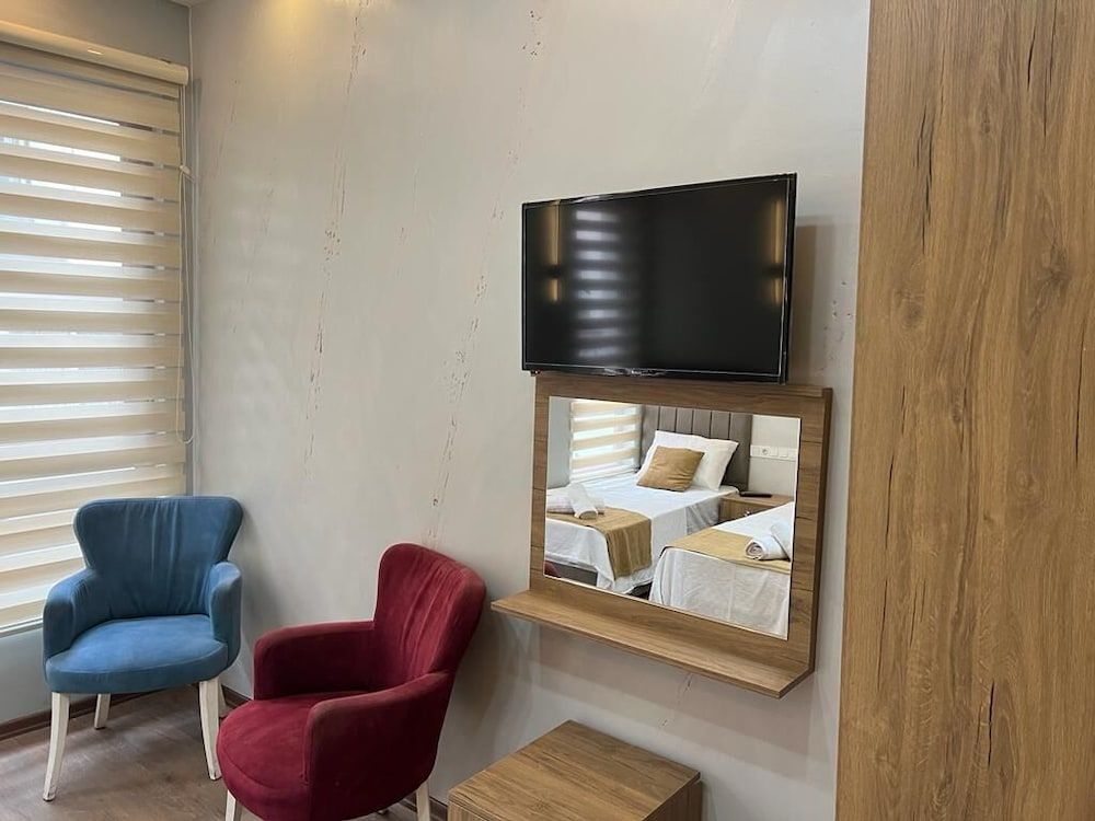 mr lion kumkapı hotel Business Quadruple Room, Multiple Beds 31