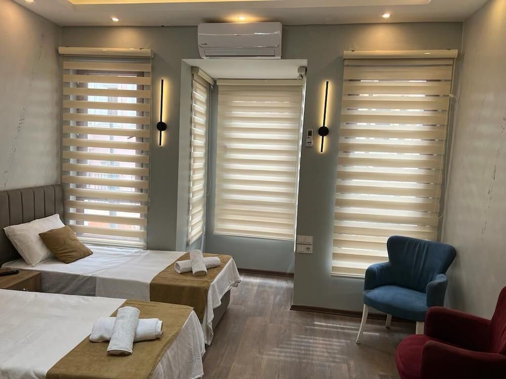 undefined mr lion kumkapı hotel