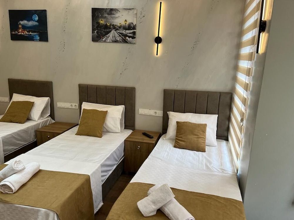 mr lion kumkapı hotel Business Quadruple Room, Multiple Beds 10