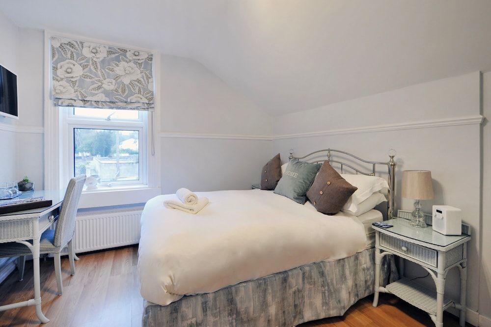 undefined Apple Tree Guest House 2