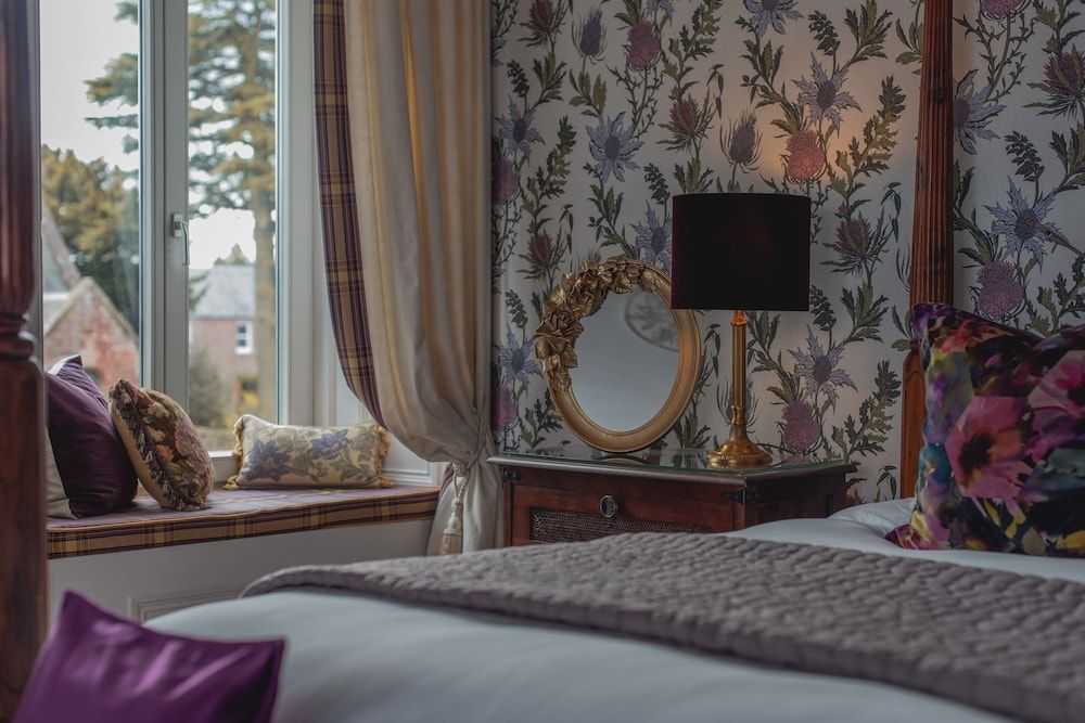 Tigh Na Leigh Double Room, Ensuite (The Four Poster ) 2