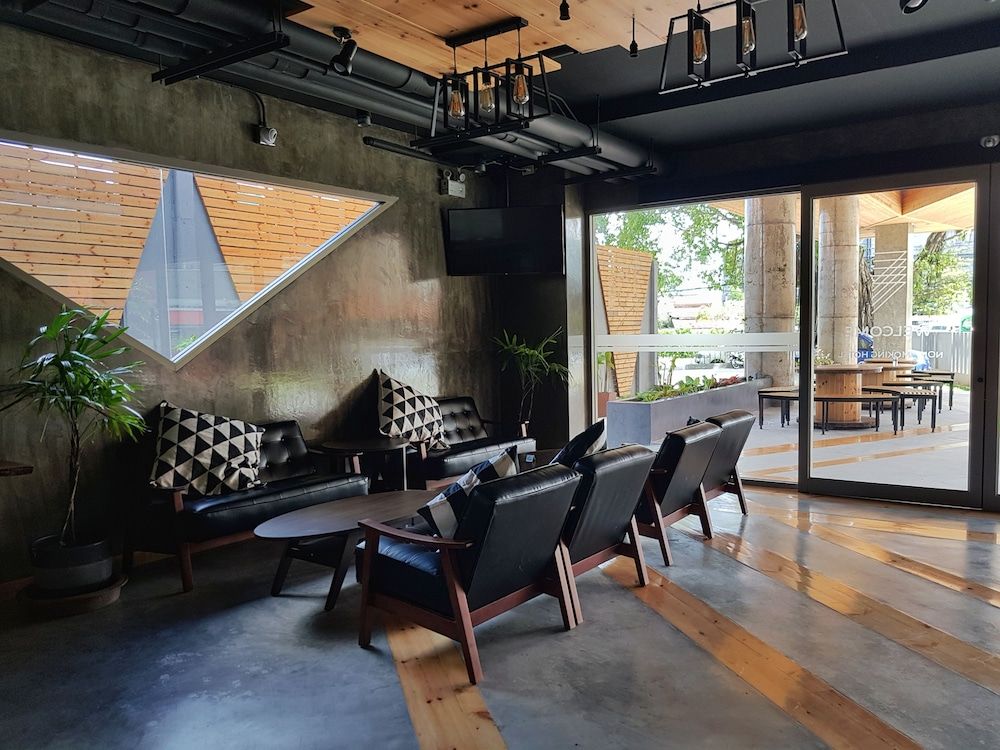 undefined EcoLoft Hotel 9