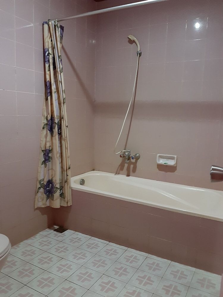 Hotel Parewisata Superior Room 3