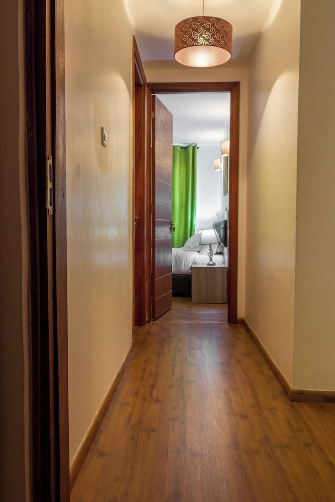 Erica Residences Deluxe Apartment, 3 Bedrooms 29