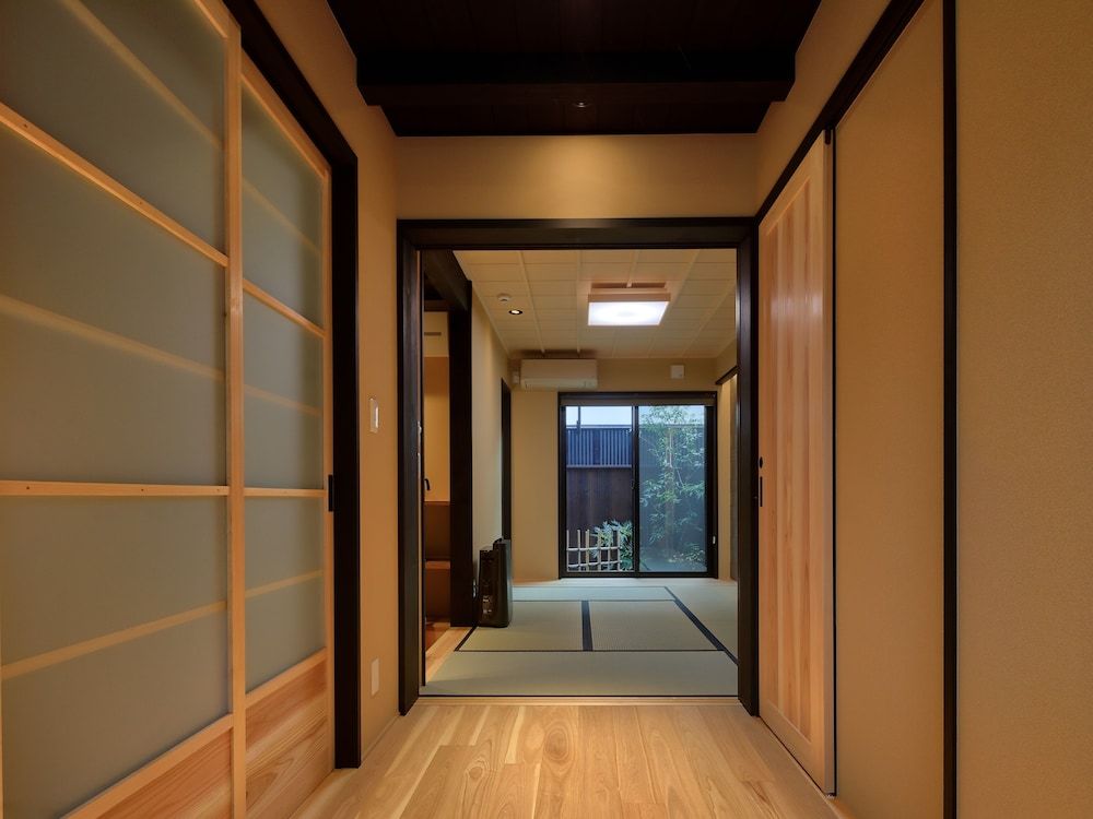 undefined Kanade Toji Kitamon 3