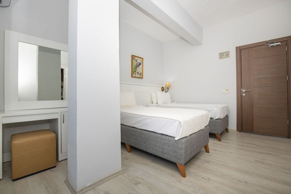 undefined Mia Casa Hotel 2