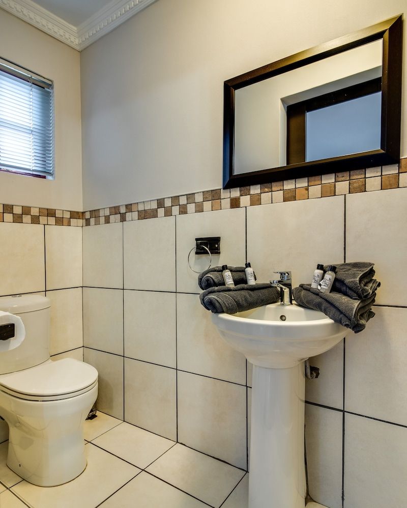 The Nightingale Guesthouse Elite Room 9