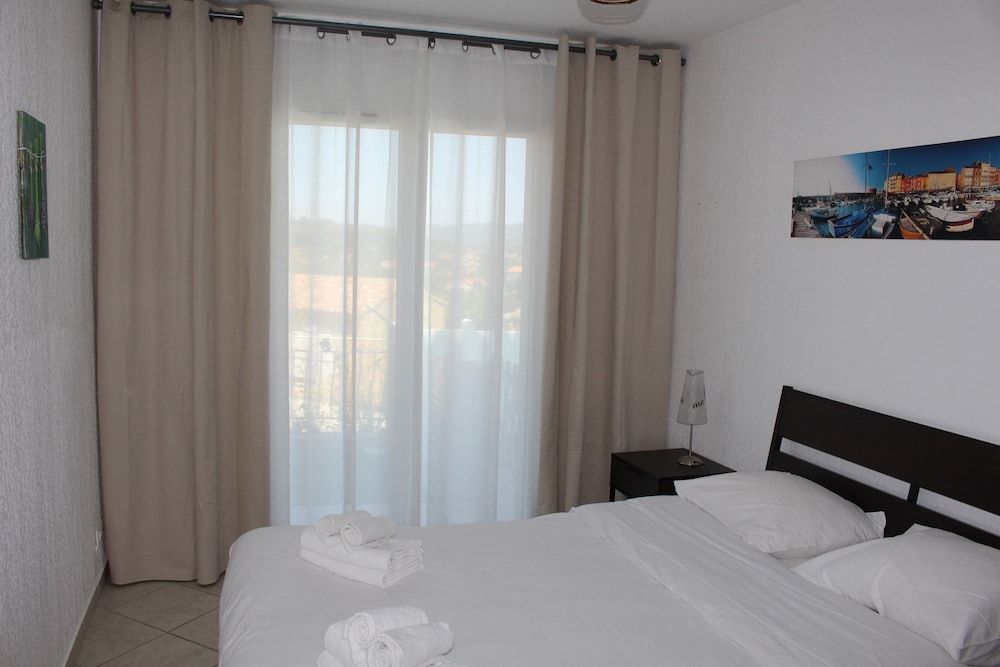 Apartment, Private Pool, Ground Floor (Patio, No 01)