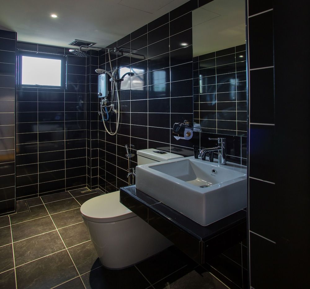 Stella Hotel Superior Queen, No Windows 9