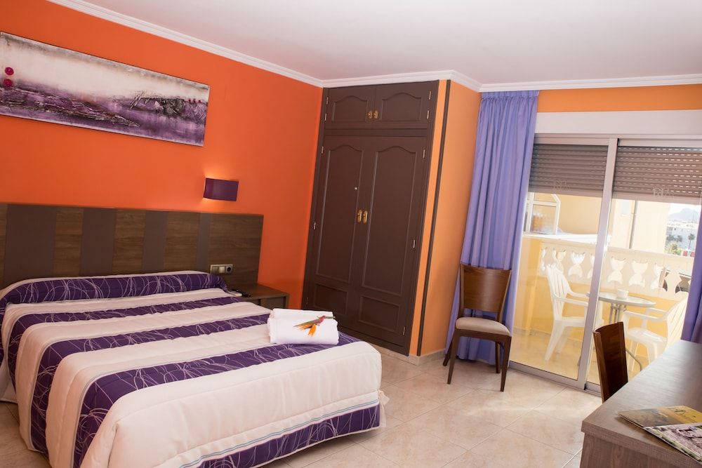 Double Room, Balcony