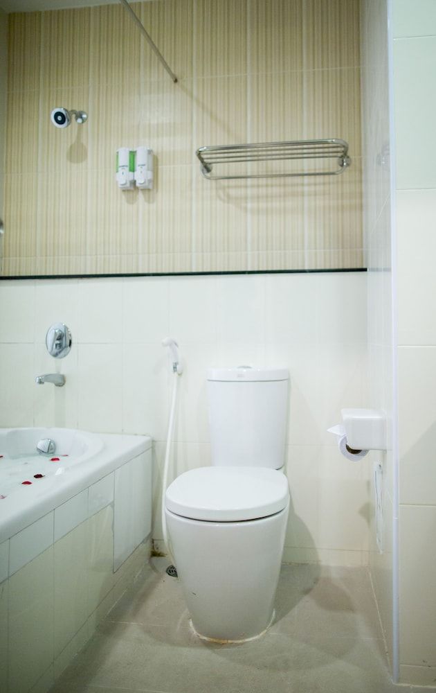 Phanomrung Puri Boutique Hotels and Resorts Grand Duplex Suit 6