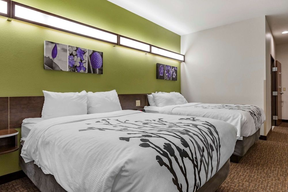 Standard Room, 2 Queen Beds, Non Smoking