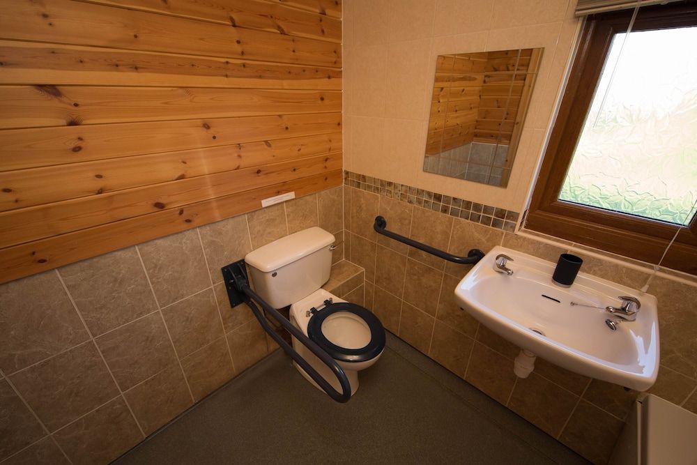 Wall Eden Farm Dragonfly Log Cabin 7