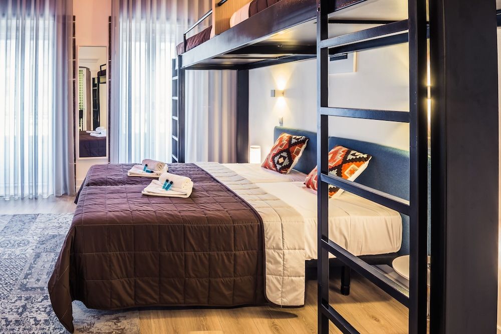 In Barcelos Hostel & Guest House Quadruple Room (Pias) 3