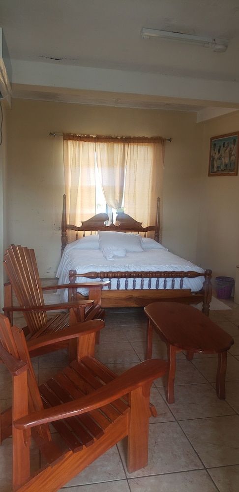 Pal's on the Beach - A Gold Standard Hotel Standard Double Room 12