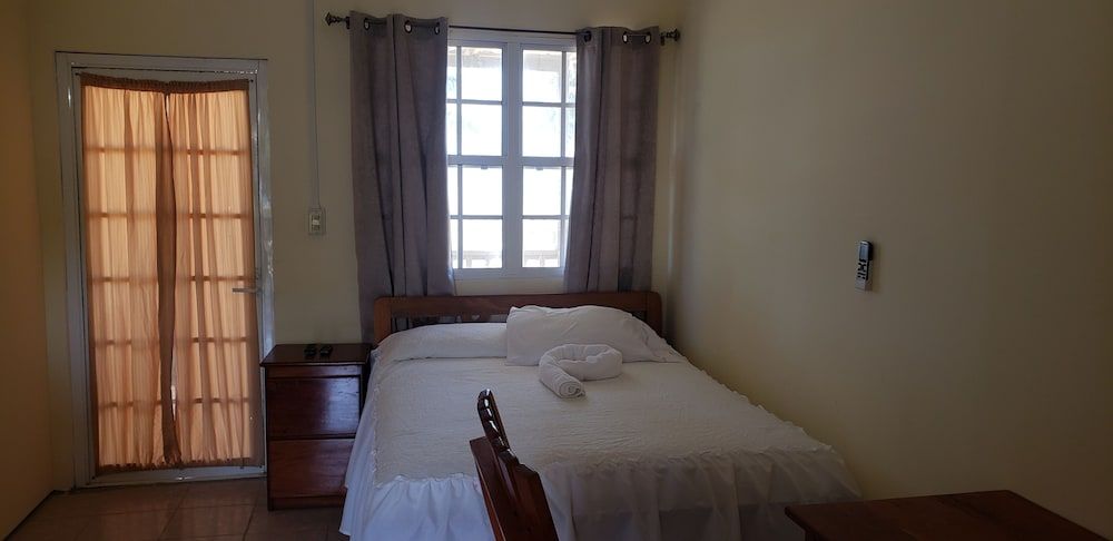 Pal's on the Beach - A Gold Standard Hotel Standard Double Room 17