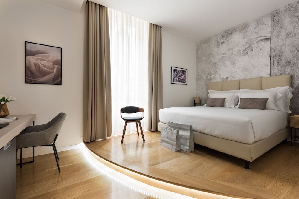 undefined At 41 Luxury Suites & Rooms 3