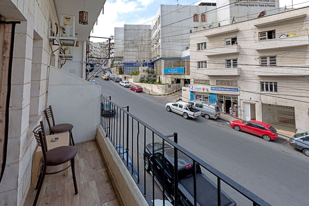 The Sydney Hotel Deluxe Double Room 13