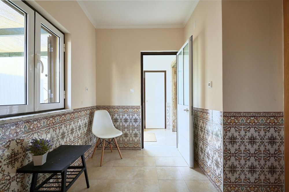 Spacious and Renovated Apartment With Amazing Patio, By TimeCooler Apartment, 2 Bedrooms 30