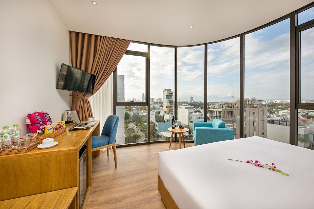 undefined Cordial Hotel