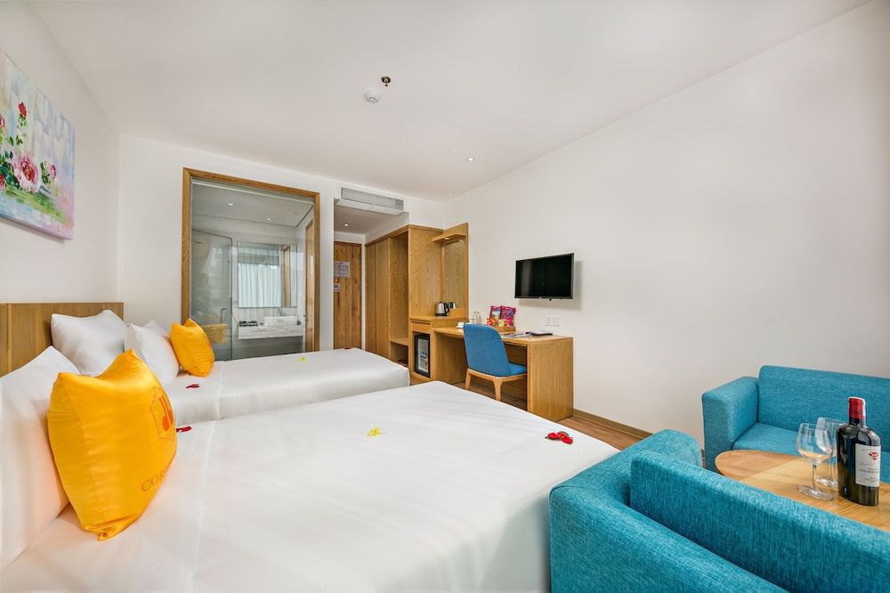 Cordial Hotel Deluxe Double or Twin Room, Non Smoking, City View 2