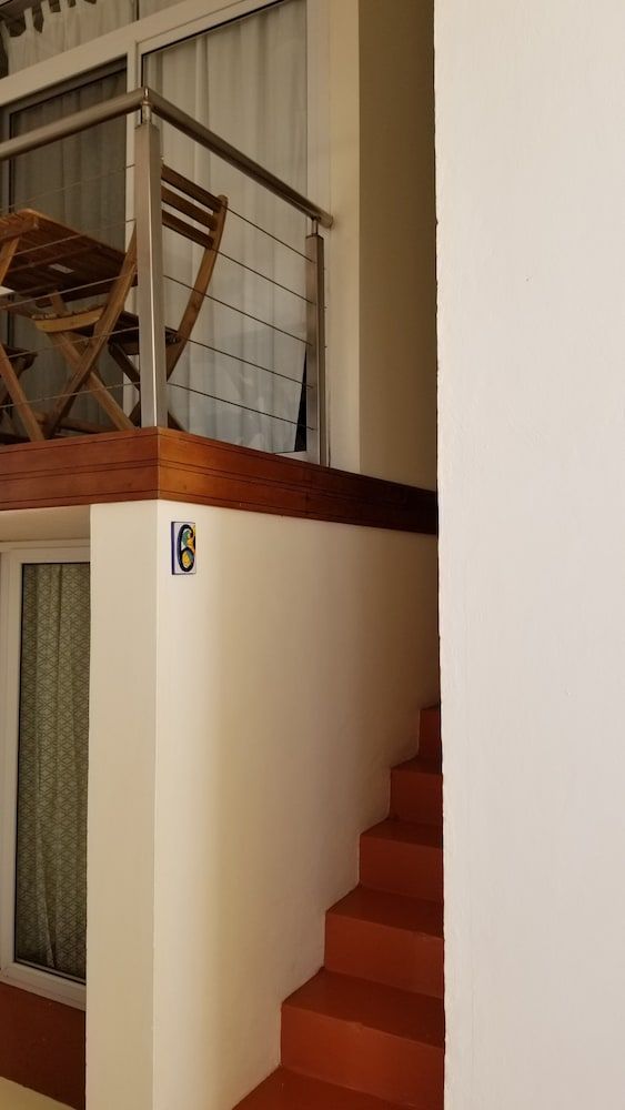 Sea Vue Luxury Vacation Condominiums Superior Studio, Balcony (Typical) 7