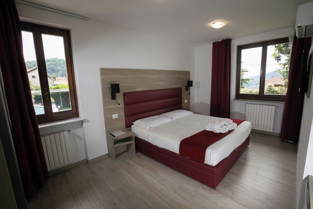 Villa Cuore Double or Twin Room (Standard Plus) 3