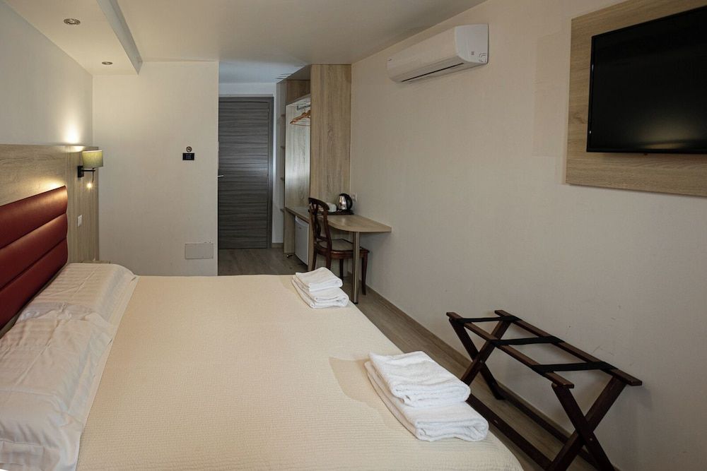 Villa Cuore Business Double or Twin Room 4