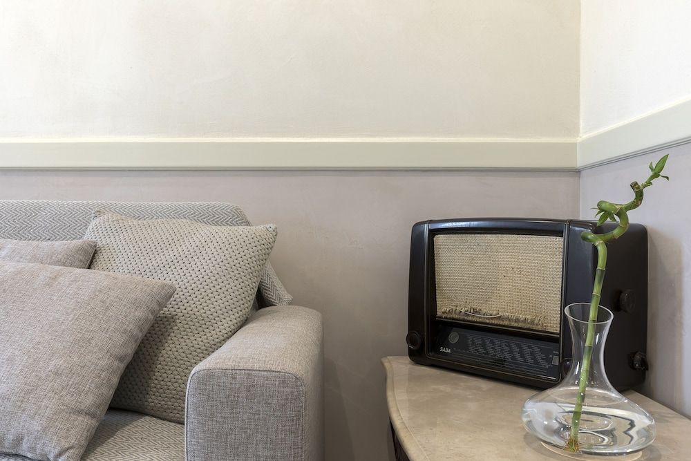 Athenian Lofts Comfort Studio 12