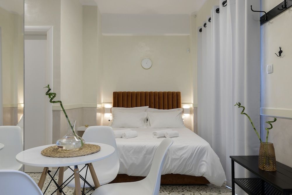 undefined Athenian Lofts 5