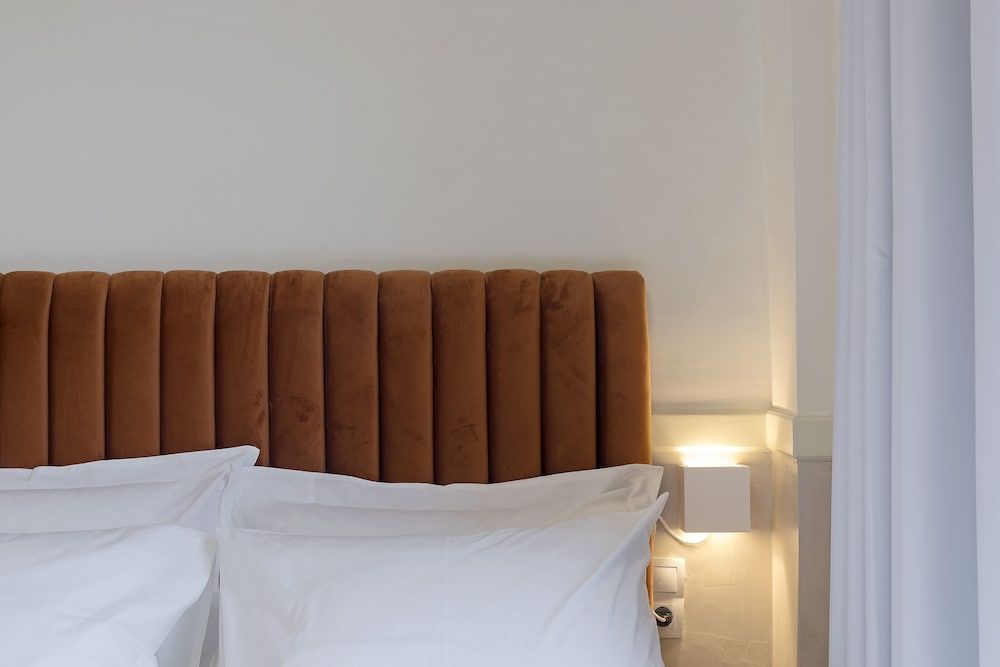 undefined Athenian Lofts 6