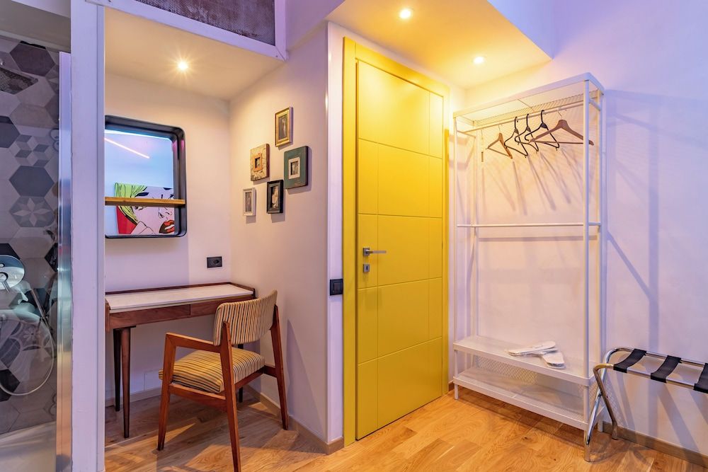 SuperDAB Design Room 5